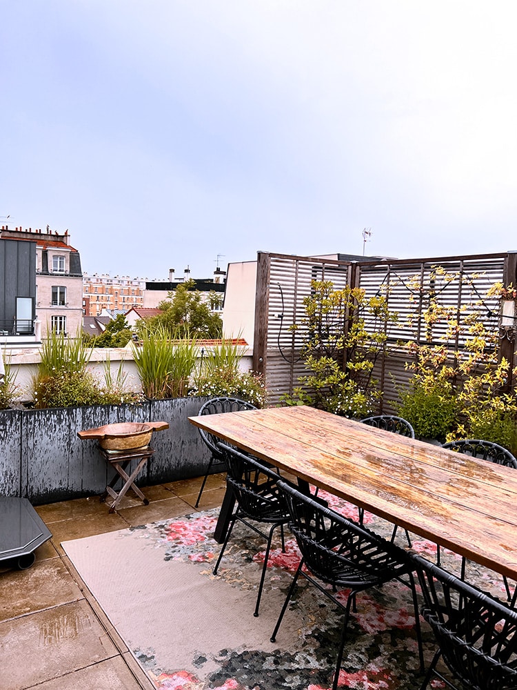 Exubérance végétale - terrasse de 100 m2 avec arche et pergola - Fontenay sous Bois